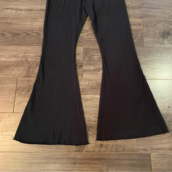 Nike pants High Waist Rib knit Jersey Pants - Picture 3 of 9